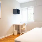 Rent a room in lisbon