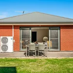 Rent 3 bedroom house in Campbelltown