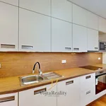 Rent 3 bedroom apartment of 88 m² in Olomouc