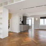 Huur 4 slaapkamer appartement van 121 m² in Amsterdam