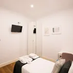 Rent a room in lisbon