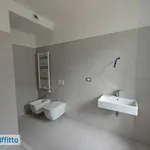 Rent 2 bedroom apartment of 60 m² in Milan