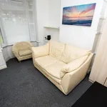 Rent 3 bedroom flat in West Midlands