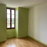 Maison de 130 m² avec 4 chambre(s) en location à ST HILAIRE