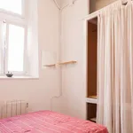 Rent a room of 75 m² in madrid