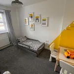 Rent 4 bedroom apartment in Borough of Rossendale