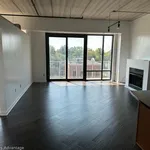 Rent 2 bedroom apartment of 113 m² in Oakland