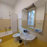 Rent 2 bedroom apartment of 65 m² in Milan