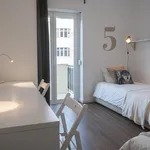 Rent 3 bedroom apartment in Lisbon