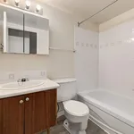 Appartement de 893 m² avec 3 chambre(s) en location à Medicine Hat