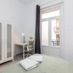 Rent 7 bedroom apartment in Valencia