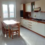 Rent 4 bedroom house of 100 m² in Villaricca