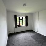 Rent 4 bedroom house in South East England