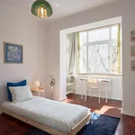 Rent 7 bedroom apartment in Lisbon