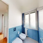 Rent 3 bedroom apartment of 85 m² in Milano