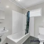 Rent 2 bedroom apartment in TOOWONG 