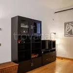 Affitto 1 camera appartamento di 35 m² in Milano