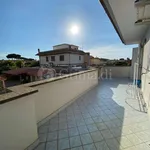 Rent 5 bedroom house of 160 m² in Roma