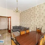 Rent 4 bedroom apartment of 90 m² in Rome