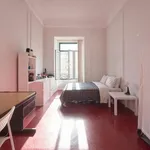 Rent a room in lisbon