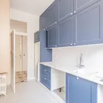 Rent 6 bedroom apartment of 150 m² in Neuilly-sur-Seine