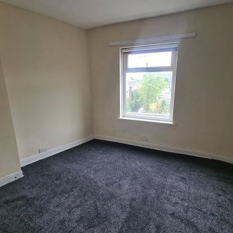 End terrace house to rent in Norristhorpe Lane, Liversedge, West Yorkshire WF15 Kirkoswald