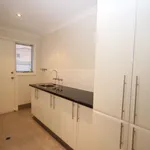 Rent 3 bedroom apartment in Giralang