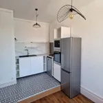 Appartement de 85 m² avec 5 chambre(s) en location à Oullins