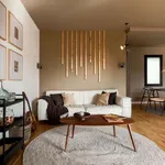 Rent 2 bedroom apartment of 85 m² in barcelona