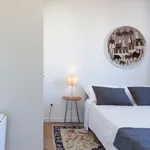 Rent 1 bedroom apartment in Porto