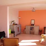 Rent 3 bedroom apartment of 77 m² in Saint-Laurent-sur-Saône 01750 - TRES CALME HORS