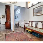 Rent 5 bedroom apartment of 140 m² in Florence