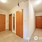 Pronajměte si 3 ložnic/e byt o rozloze 76 m² v Ivančice