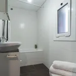 Rent 7 bedroom apartment in Barcelona