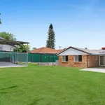 Rent 4 bedroom house in Crestmead