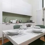 Rent 3 bedroom apartment of 112 m² in Milan