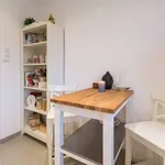 Rent 1 bedroom apartment of 70 m² in Dusseldorf