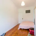 Rent a room in lisbon