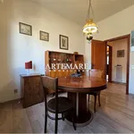 Affitto 6 camera casa di 150 m² in Pietrasanta