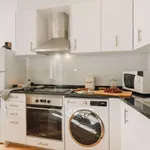 Rent 1 bedroom apartment in lisbon