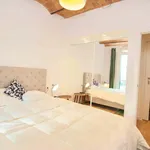 Rent 1 bedroom apartment of 60 m² in Barcelona