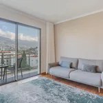 Rent 3 bedroom apartment of 120 m² in Funchal