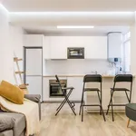 Rent a room of 100 m² in valencia