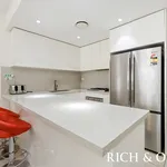 Rent 3 bedroom apartment in Burwood