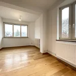 Huur 4 slaapkamer huis van 195 m² in Sint-Pieters-Woluwe