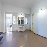 Pronajměte si 4 ložnic/e byt o rozloze 150 m² v Prague