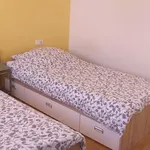 Miete 2 Schlafzimmer wohnung von 40 m² in Stuttgart