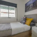 Rent a room of 120 m² in madrid