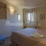 Rent 4 bedroom apartment of 50 m² in Florence