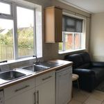 Rent 6 bedroom flat in South East England